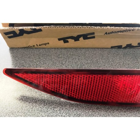 VW Golf 12- aizmugures atstarotājs L sarkans TYC  5G0945105