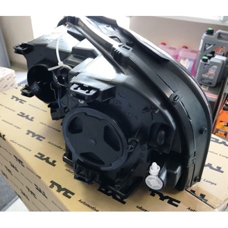 Volvo XC90 02- lukturis H7/H7 R TYC, 30678587