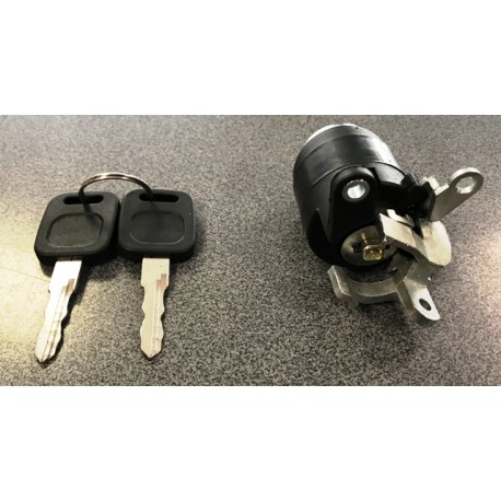 Audi 80 86-94 bagažnieka slēdzene ar atslēgām...