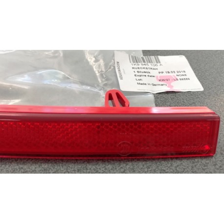 VW Golf 5, 6 07-14 atstarotājs bamperī R 1K9945106A