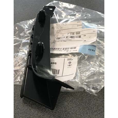 BMW X5 E53 priekšējā bampera stiprinājums R 51117116668