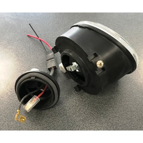 Megane 99-02 miglas lukturis R 7701045718