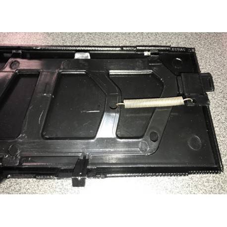 BMW 5 E34 88-95 Āķa vāciņš L 51111946495