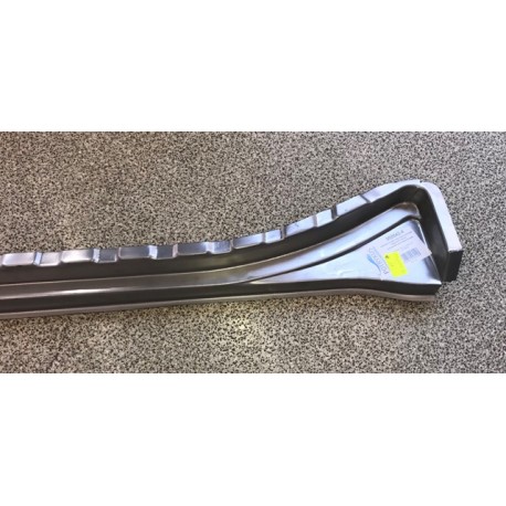 VW Transporter 90-03 slieksnis bīdāmām durvīm...