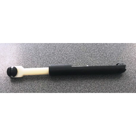 Ford Focus II 05-08 Svira, Motora pārsega slēdzenei 1355231