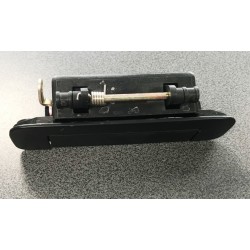 Audi 80 91-94 durvju rokturis aizmugures R 443839208B 443839206C 2