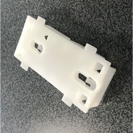 Astra G Aizmugures vāka moldinga stiprinājums...