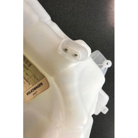 Audi A4 B6 01-04 2.5TDi dzesēšanas sistēmas trauks 8E0121403C