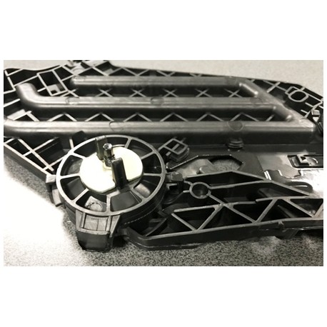 Škoda Octavia 08-13 priekšas rāmis luktura L 1Z0941463, 1Z0941463A