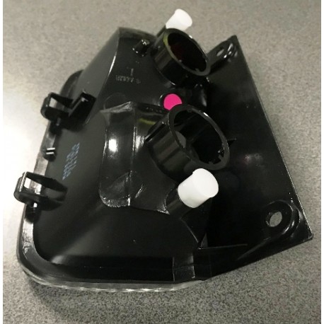 Renault  Traffic 00- aizmugures lukturis...