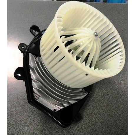 VW Passat Salona ventilators NRF NRF34009, 8D1820021B, 8D1820021