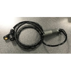 Riteņu griešanās ātrumdevējs ABS 20-72-0547  VEMO...