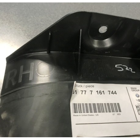 BMW E70 X5 Pressure lip front right  51777161744