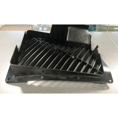 BMW X5 X6  06-11 Front right air duct cover 51747169418