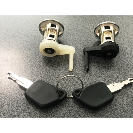 Peugeot 206 98-09 durvju slēdzenes ar atslēgām komplekts 2gab 9170N8