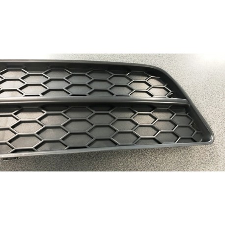 Audi A5 07-11 reste bamperī L ar miglas luktura caurumu 8T0807681 01C