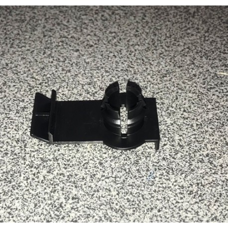 BMW X5 E53 sānu loga stiprinājums 51338254781