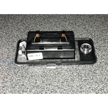 Audi A3 A4 Numurzīmes apg. lukturis OE daļa 4H0943022, LED, 8E0807430B