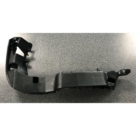 AUDI A3 12-16 priekšējā bampera kronšteins R 8V3807184A