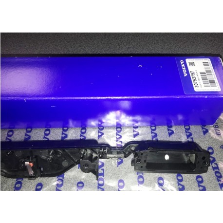 Volvo S40 V50 C70 bagāznieka slēdzis 30753757