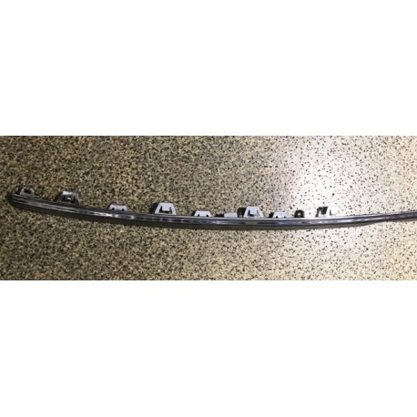 VW Radiatora restes hroma uzlika 2K5853767