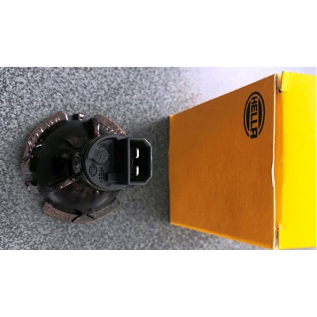 BMW 5 E60 07-10 luktura reflektors gabarītu gaismai parking light L R HELLA