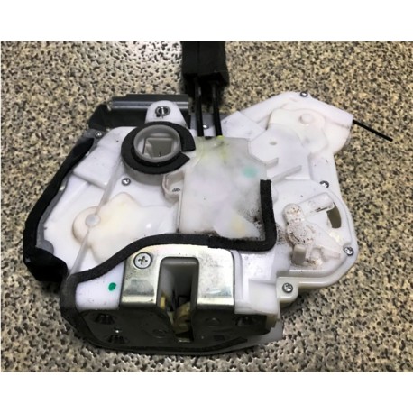 Honda Accord 08- durvju slēdzene aizm. kr. 72650-TL0-G01, lietota