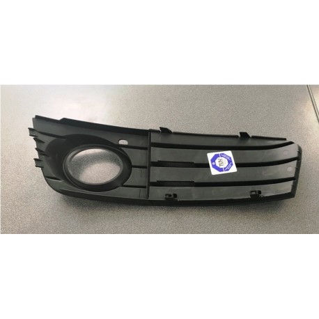 Audi A4 08- reste bamperī R melna