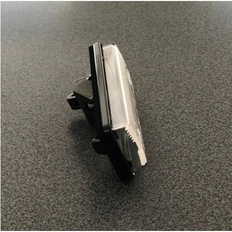 TOYOTA LAND CRUISER 98- Numurzīmes apg. lukturis  8127060332, 81270-60332