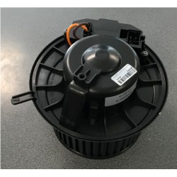 Audi A3 03- ventilators salona ar klimata kontroli Valeo... 2