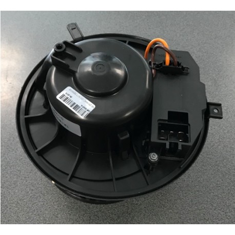 Audi A3 03- ventilators salona ar klimata...