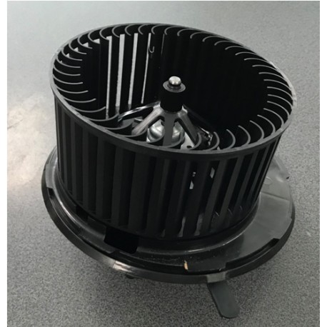 Audi A3 03- ventilators salona ar klimata...