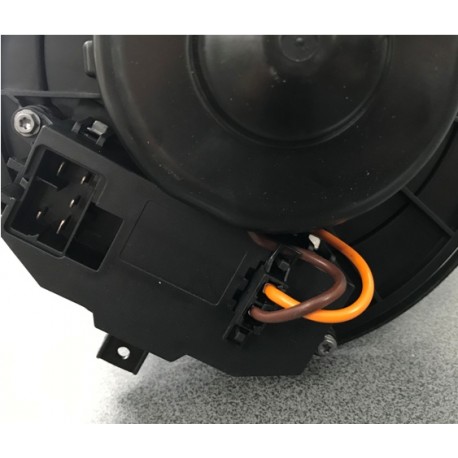 Audi A3 03- ventilators salona ar klimata...