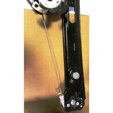 BMW E46 98- loga pacēlāja mehānisms aizmugures R elektro bez motoriņa 51358212100