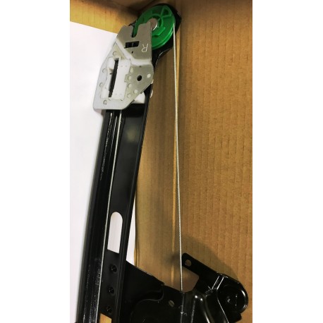 BMW E46 98- loga pacēlāja mehānisms aizmugures R elektro bez motoriņa 51358212100