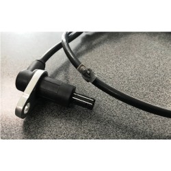 Nissan Almera tino 00-05 ABS Devējs  Aizmugurējais Labais  47900-4U000, 47900-4U060, 2