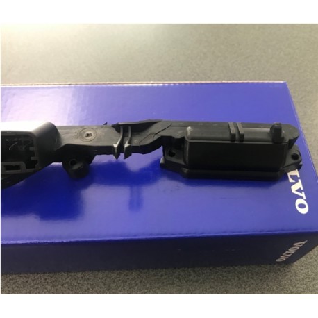 Volvo S40 V50 C70 bagāžnieka slēdzis 30753757