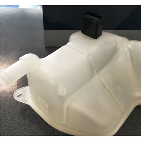 Audi A4 99-01 izplešanās tvertne ar devēju 8D0121403L,  	8D0121403F