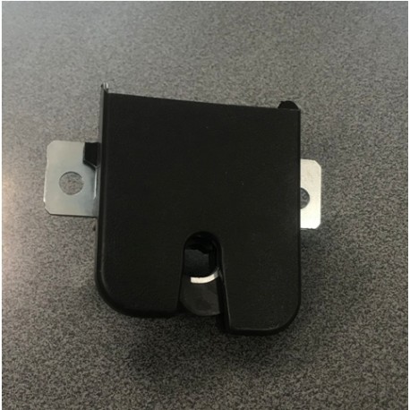 VW Golf 4 Bagāžas nodalījuma vāka slēdzene 1J6827505B