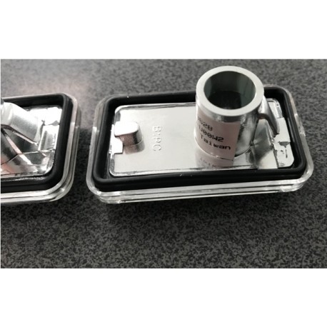 Audi 100 80 B4 Vw Golf pagrieziens spārnā balts komplekts 2gab 161949101 161949117