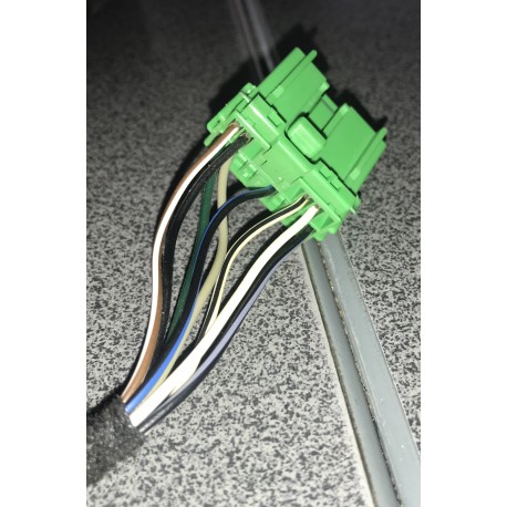 VOLVO V70 III spogulis kr.  8vadi lietots 30734886