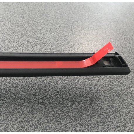 Kia Optima 11-16 priekšējo durvju kr. uzlika 82850 2T000