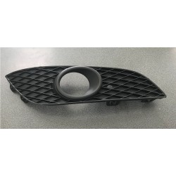 Opel Astra 07-09 reste bamperī R ar miglas luktura...
