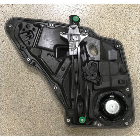 VW Tiguan 11-16 logu pacelšanas mehānisms R lietots 5N0839756