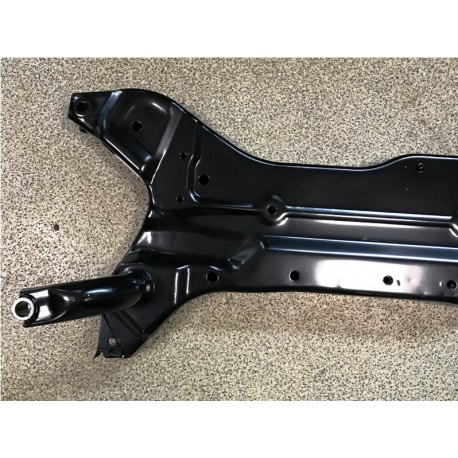 MITSUBISHI OUTLANDER II Dzinēja balsts MN100292