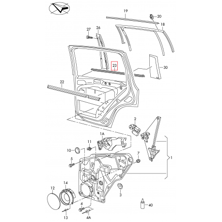 VW Tiguan 09-16 aizmugures moldings R, lietots 5N0839476D 3Q7