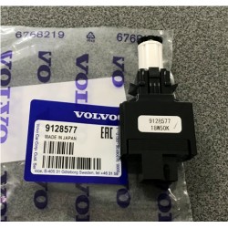 Volvo V70 bremžu signāla slēdzis 9128577