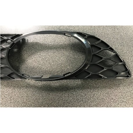 MERCEDES KLASA E (W211) 06-08 reste bamperī, R,...