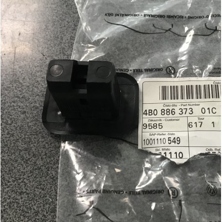 Audi A6 C6 Stiprinājums 4B0886373 01C