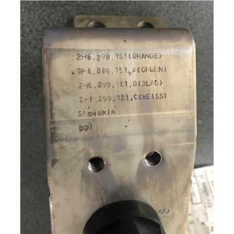 VW AMAROK spilvens 2H6399151, 2H0399151A